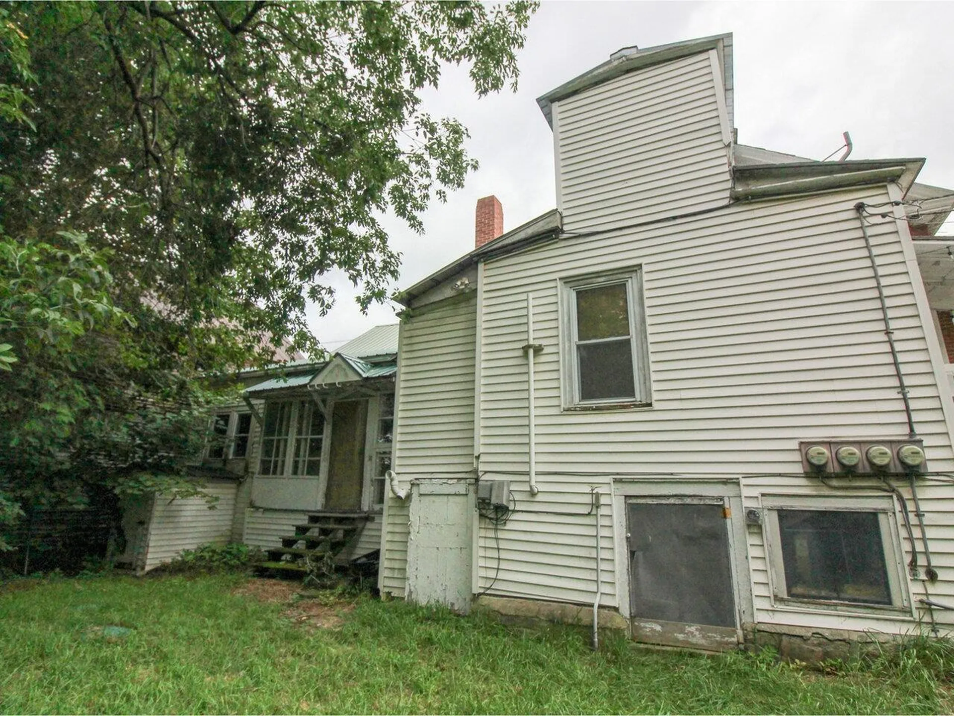 49 East Street Bristol VT 05443