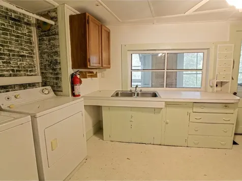 49 East Street Bristol VT 05443