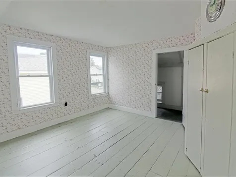 49 East Street Bristol VT 05443