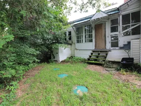 49 East Street Bristol VT 05443