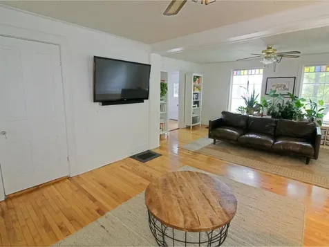 49 East Street Bristol VT 05443