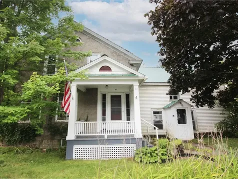 49 East Street Bristol VT 05443