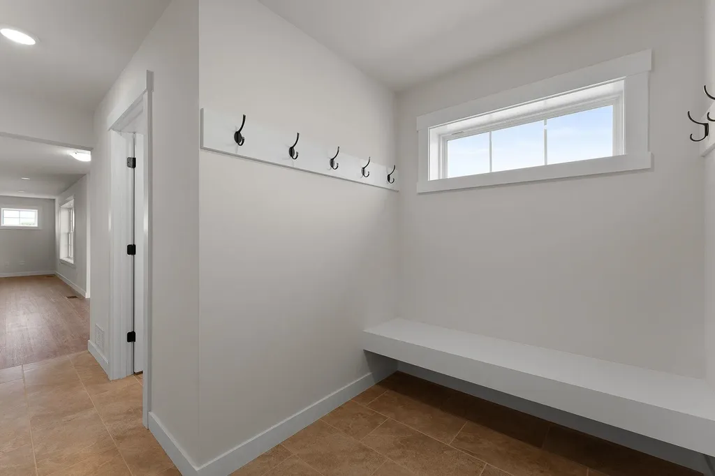 378 Commodore Drive Vergennes VT 05491