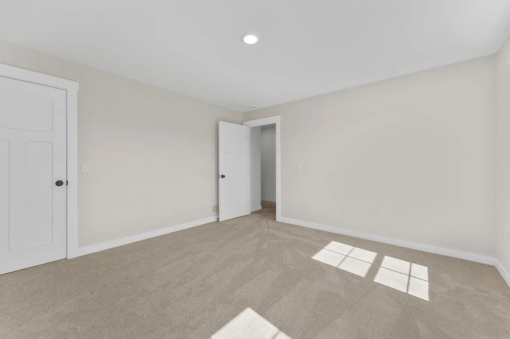 378 Commodore Drive Vergennes VT 05491