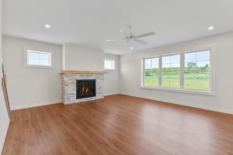 378 Commodore Drive Vergennes VT 05491