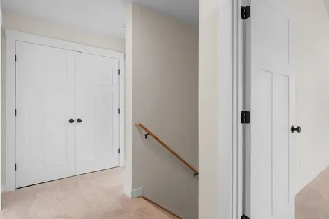 378 Commodore Drive Vergennes VT 05491