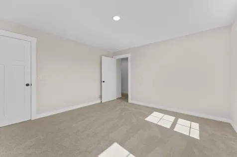 378 Commodore Drive Vergennes VT 05491