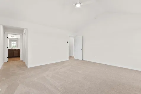 378 Commodore Drive Vergennes VT 05491