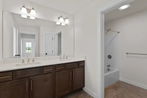 378 Commodore Drive Vergennes VT 05491