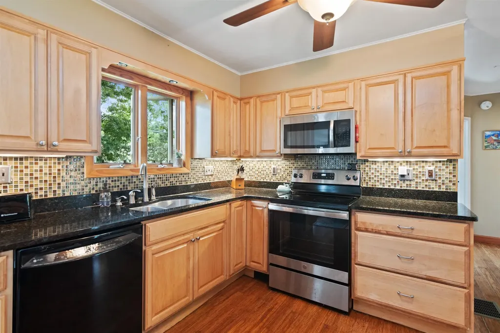 229 Woodlawn Road Burlington VT 05408