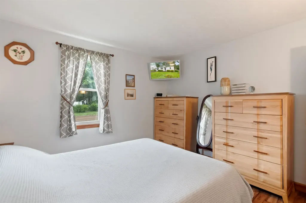 229 Woodlawn Road Burlington VT 05408