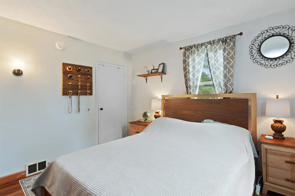 229 Woodlawn Road Burlington VT 05408