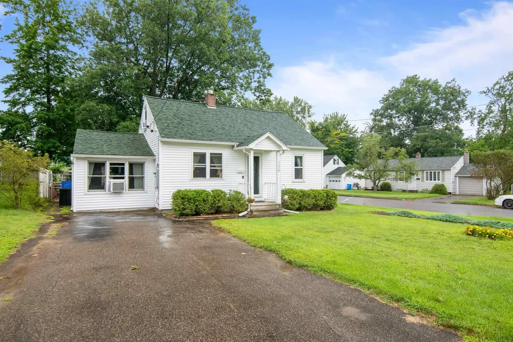 229 Woodlawn Road Burlington VT 05408