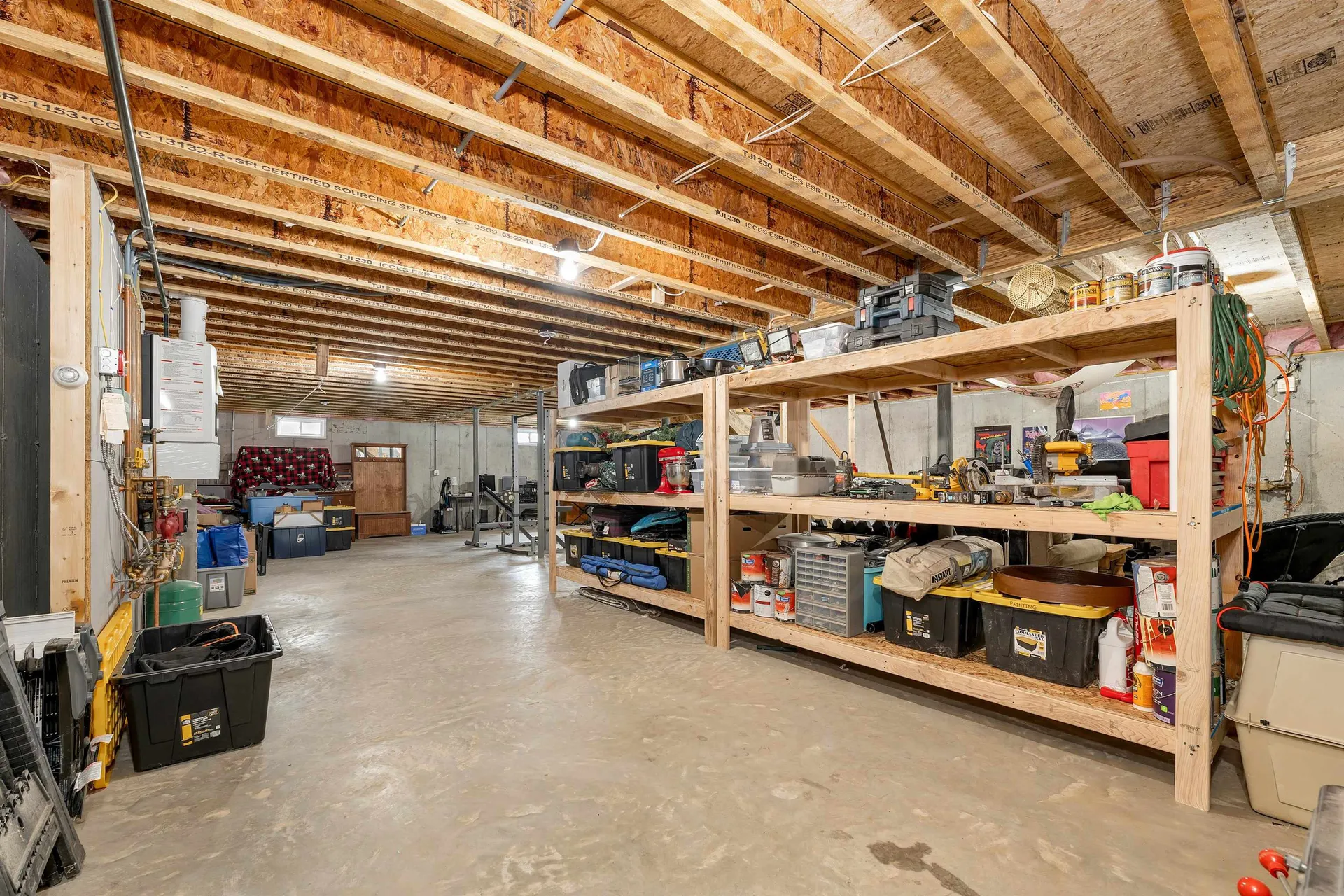 20 Linny Lane Laconia NH 03246