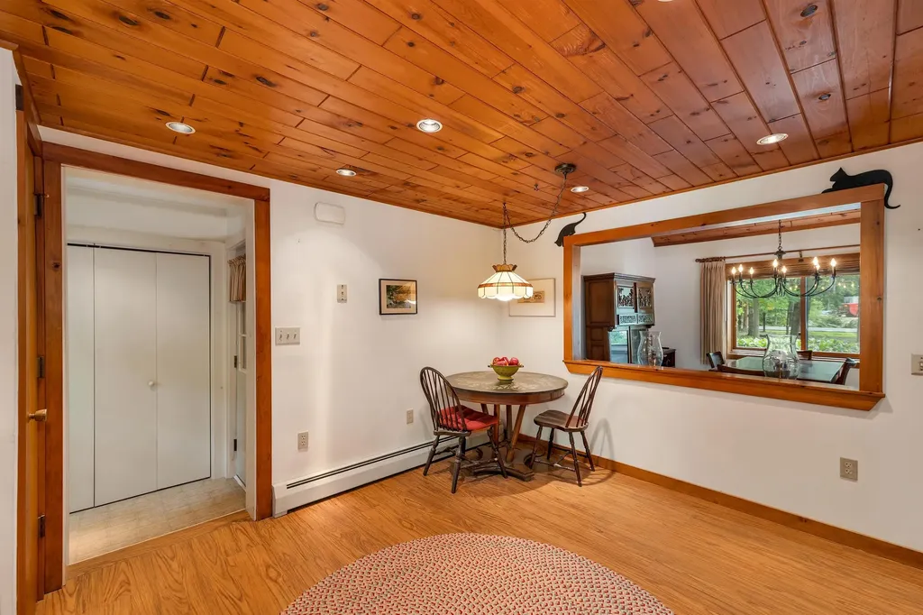 22 Lang Pond Road Wolfeboro NH 03894