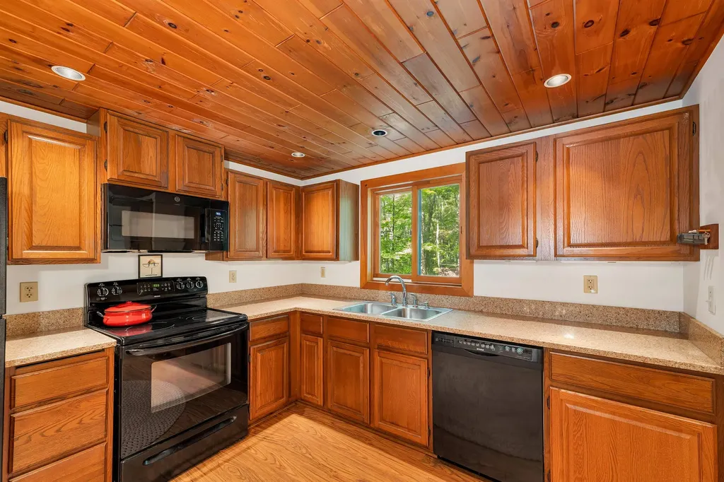 22 Lang Pond Road Wolfeboro NH 03894