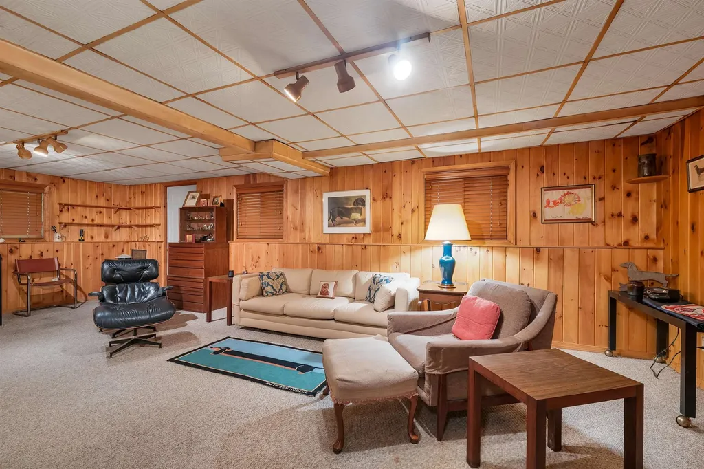 22 Lang Pond Road Wolfeboro NH 03894