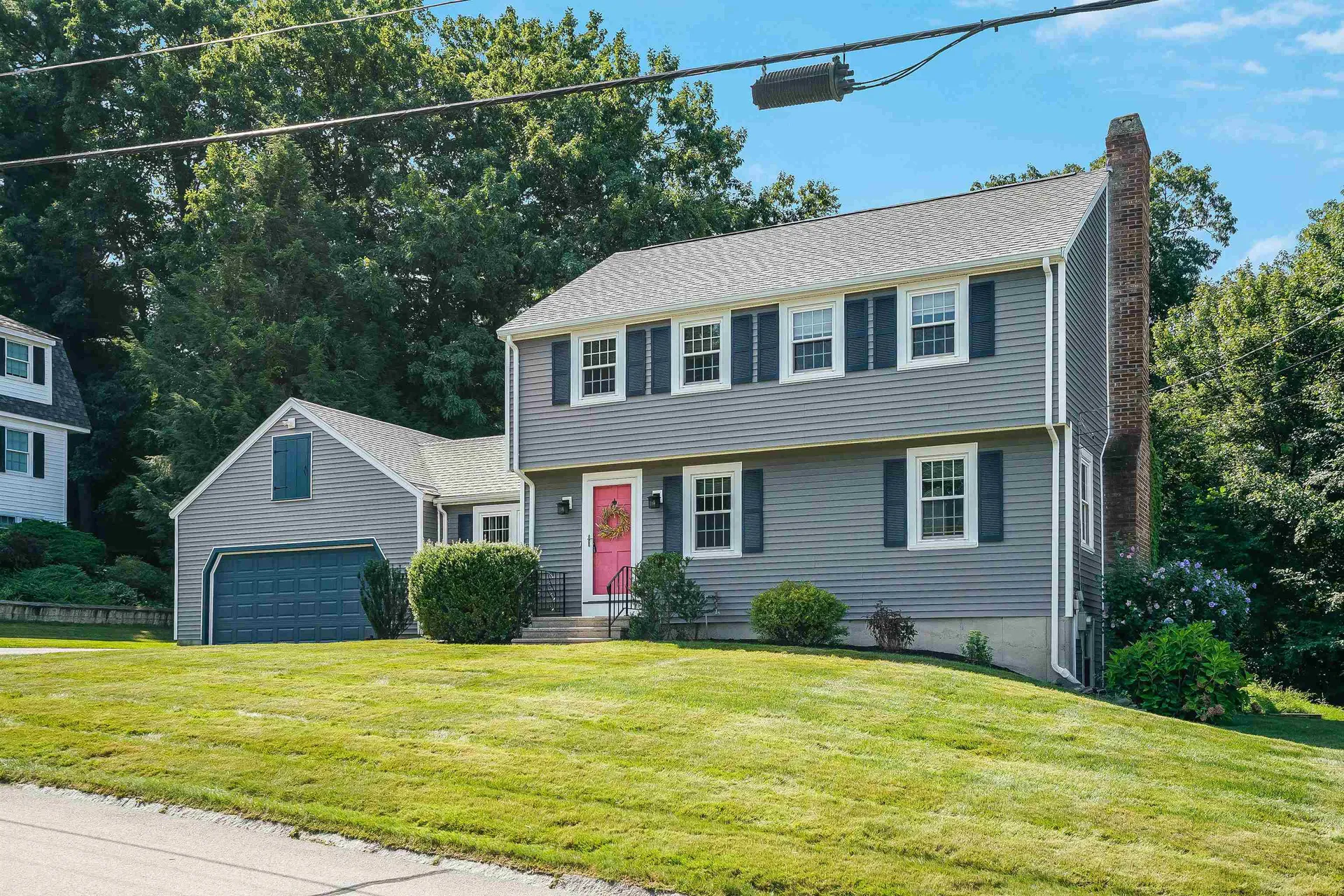 16 Shadwell Road Nashua NH 03062