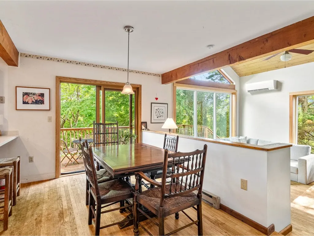 6765 Spear Street Charlotte VT 05445