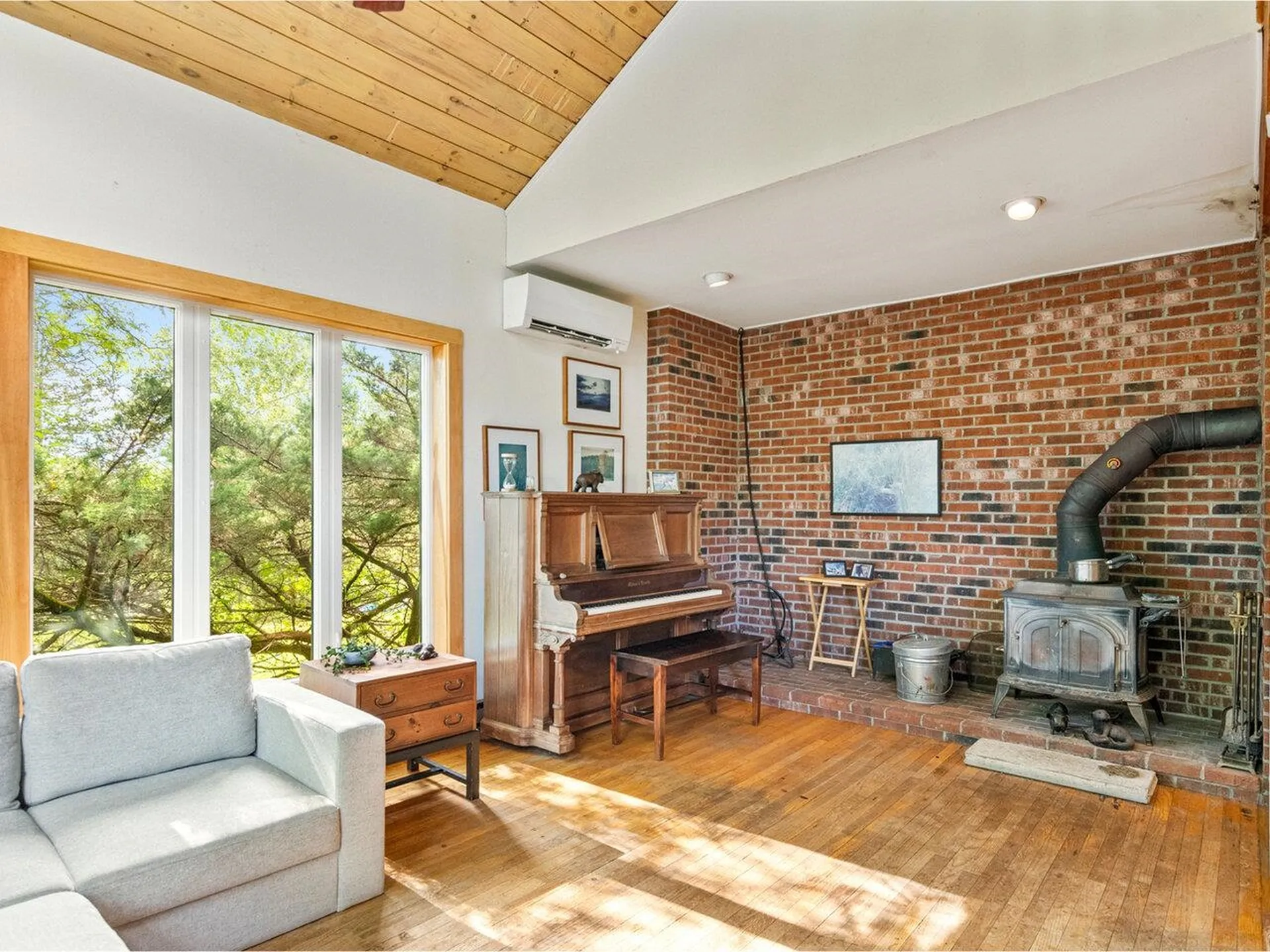 6765 Spear Street Charlotte VT 05445