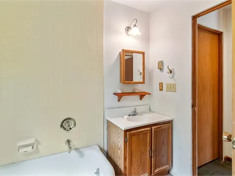6765 Spear Street Charlotte VT 05445