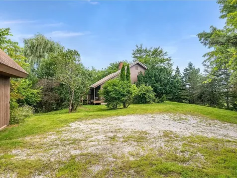 6765 Spear Street Charlotte VT 05445
