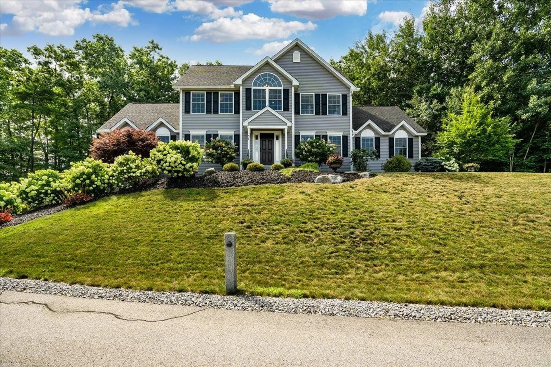 31 Post Road Hooksett NH 03106