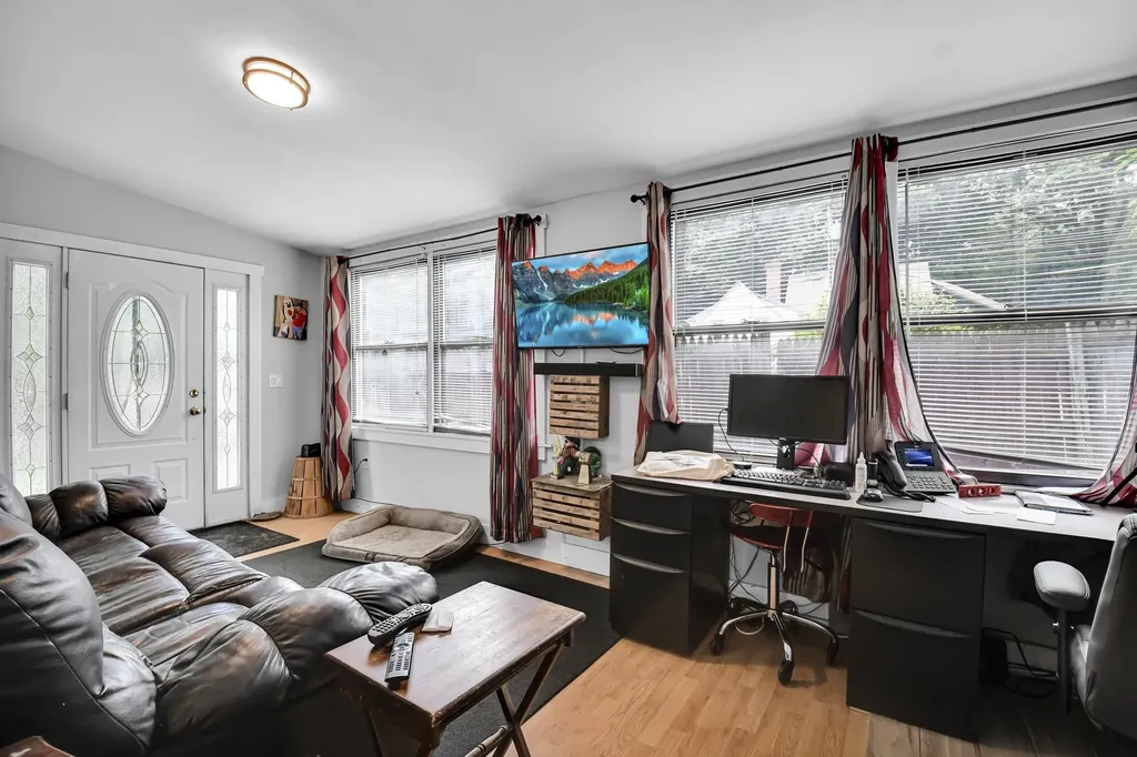 562 W Main Street Tilton NH 03276