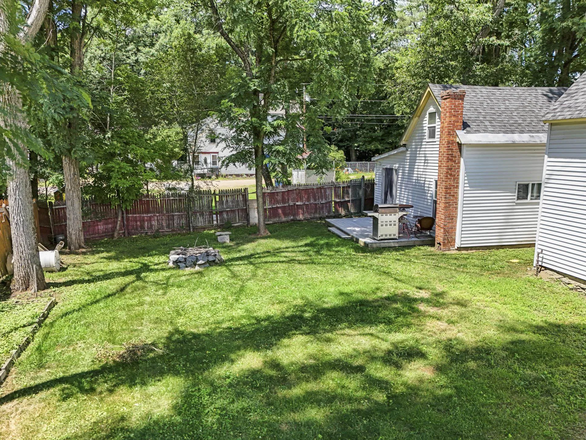 562 W Main Street Tilton NH 03276