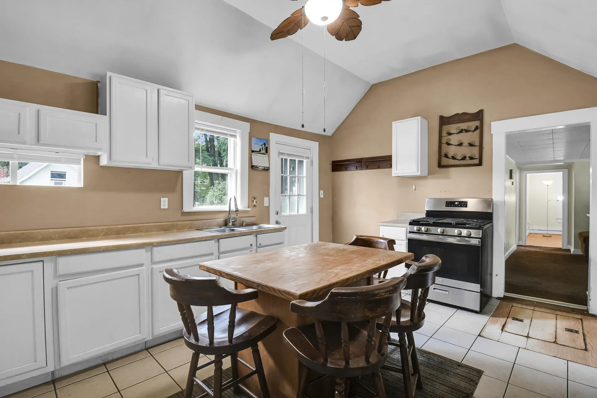 562 W Main Street Tilton NH 03276