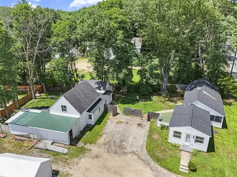 562 W Main Street Tilton NH 03276