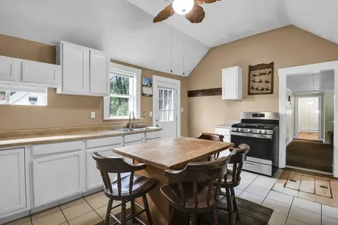 562 W Main Street Tilton NH 03276