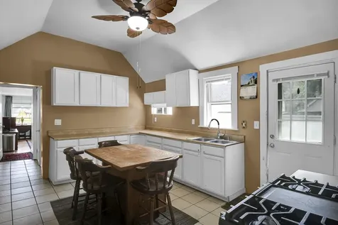 562 W Main Street Tilton NH 03276