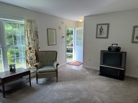 94 Elm Street Ossipee NH 03864