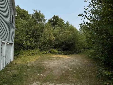 94 Elm Street Ossipee NH 03864