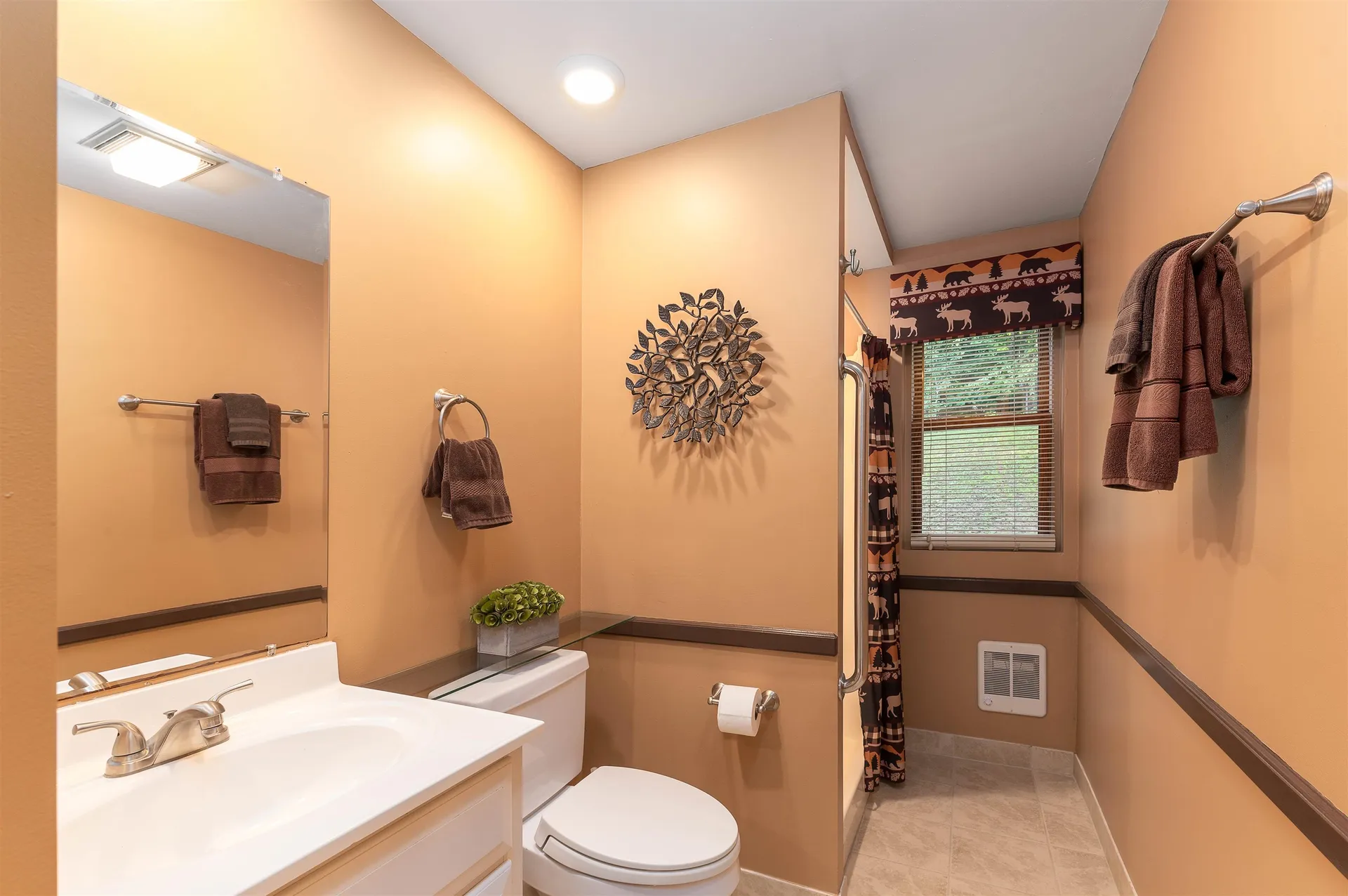 99 Mittenwald Strasse Bartlett NH 03838