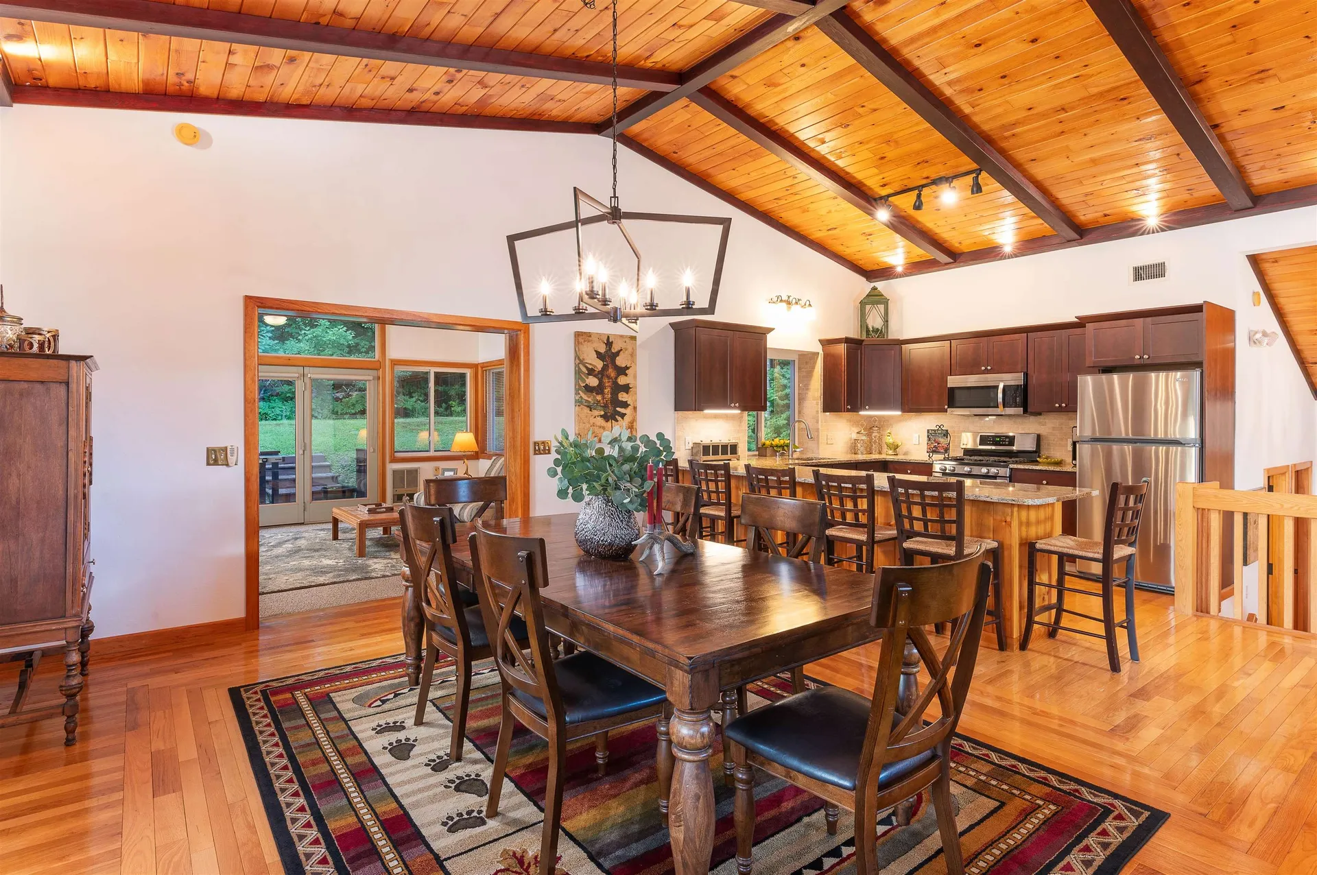 99 Mittenwald Strasse Bartlett NH 03838