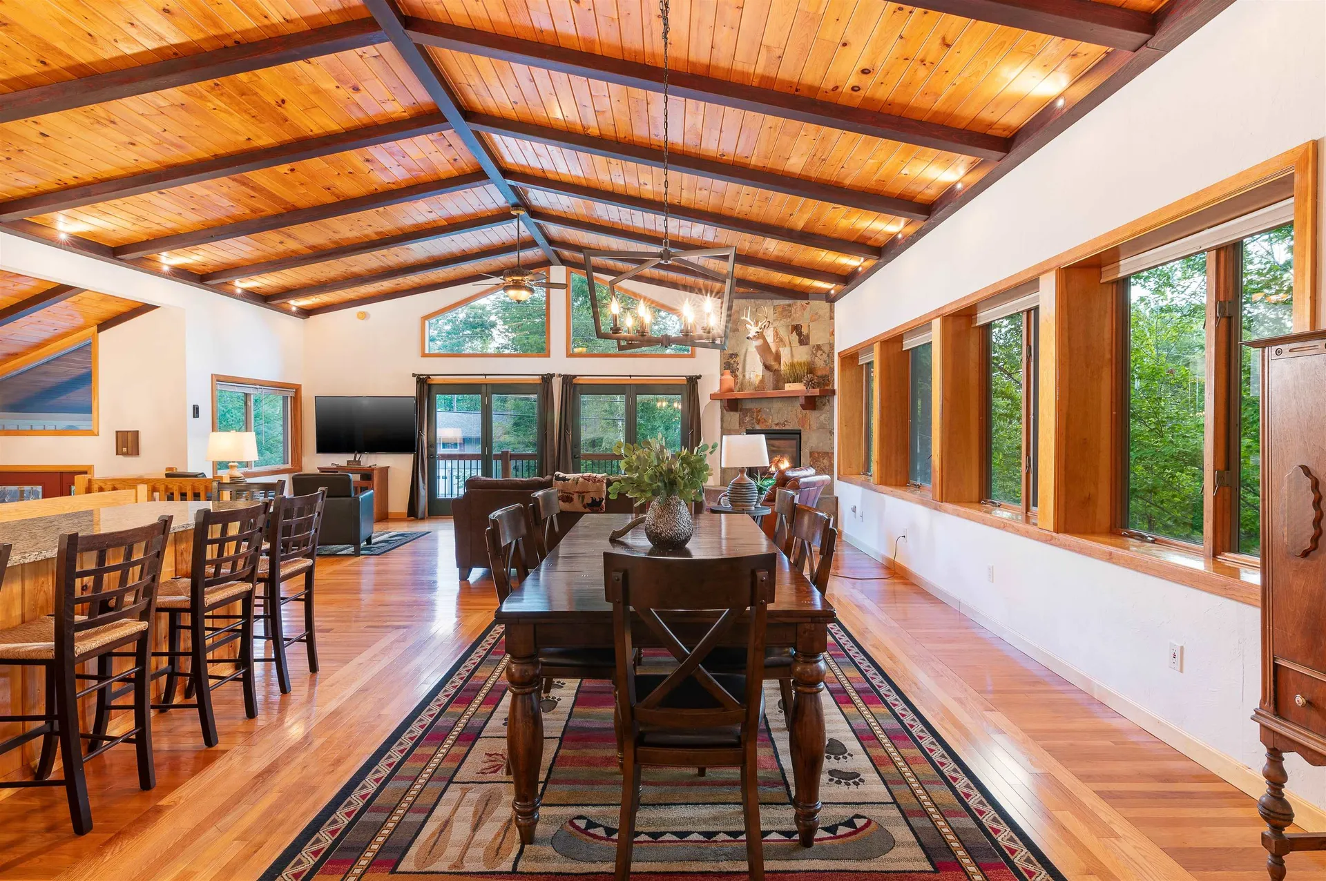 99 Mittenwald Strasse Bartlett NH 03838