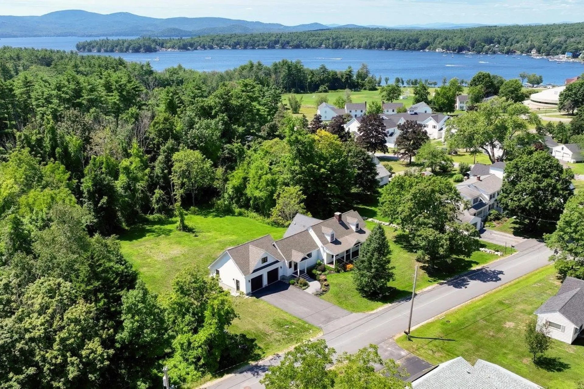 11 Goodrich Road Wolfeboro NH 03894