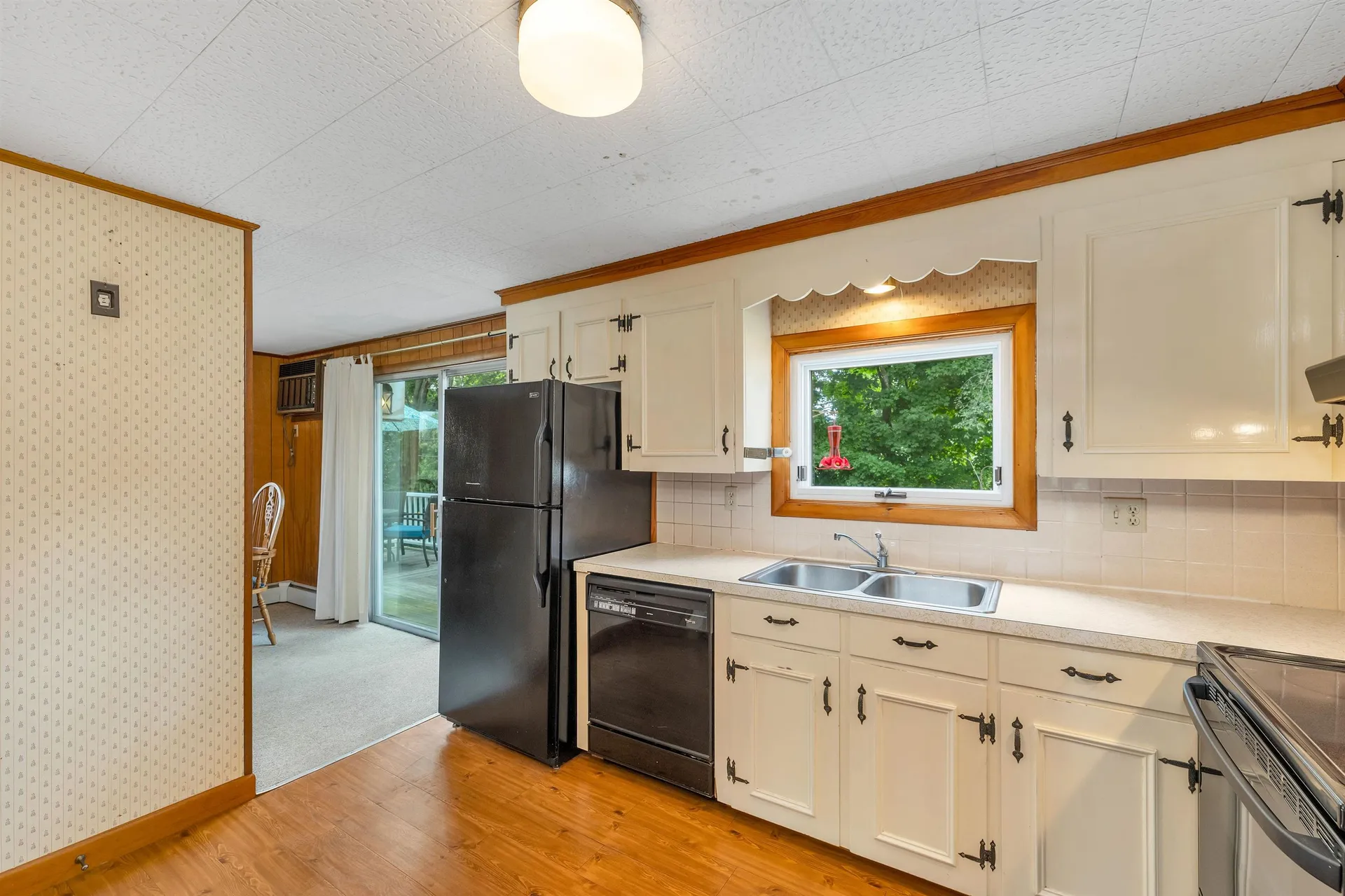 13 Lucas Street Wolfeboro NH 03894