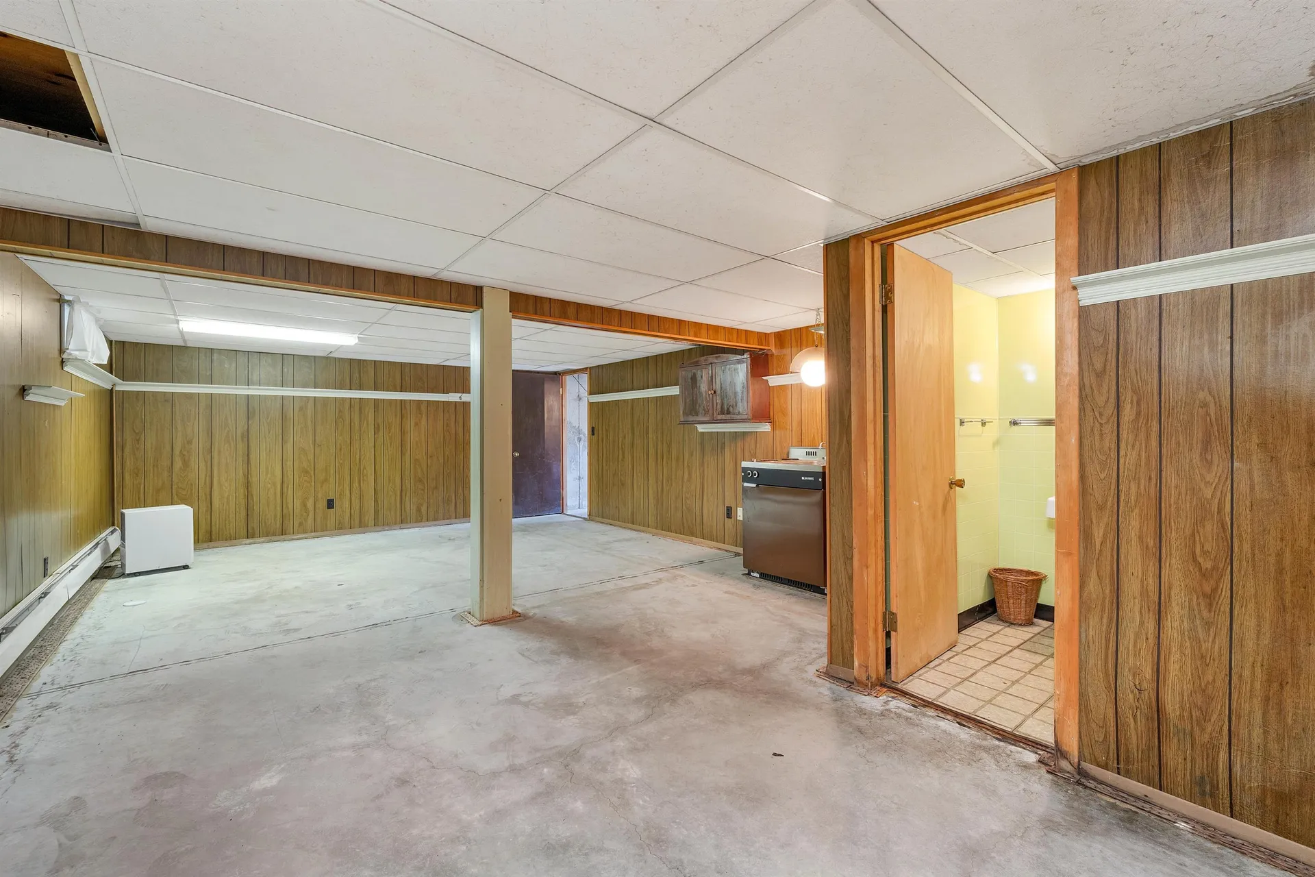 13 Lucas Street Wolfeboro NH 03894