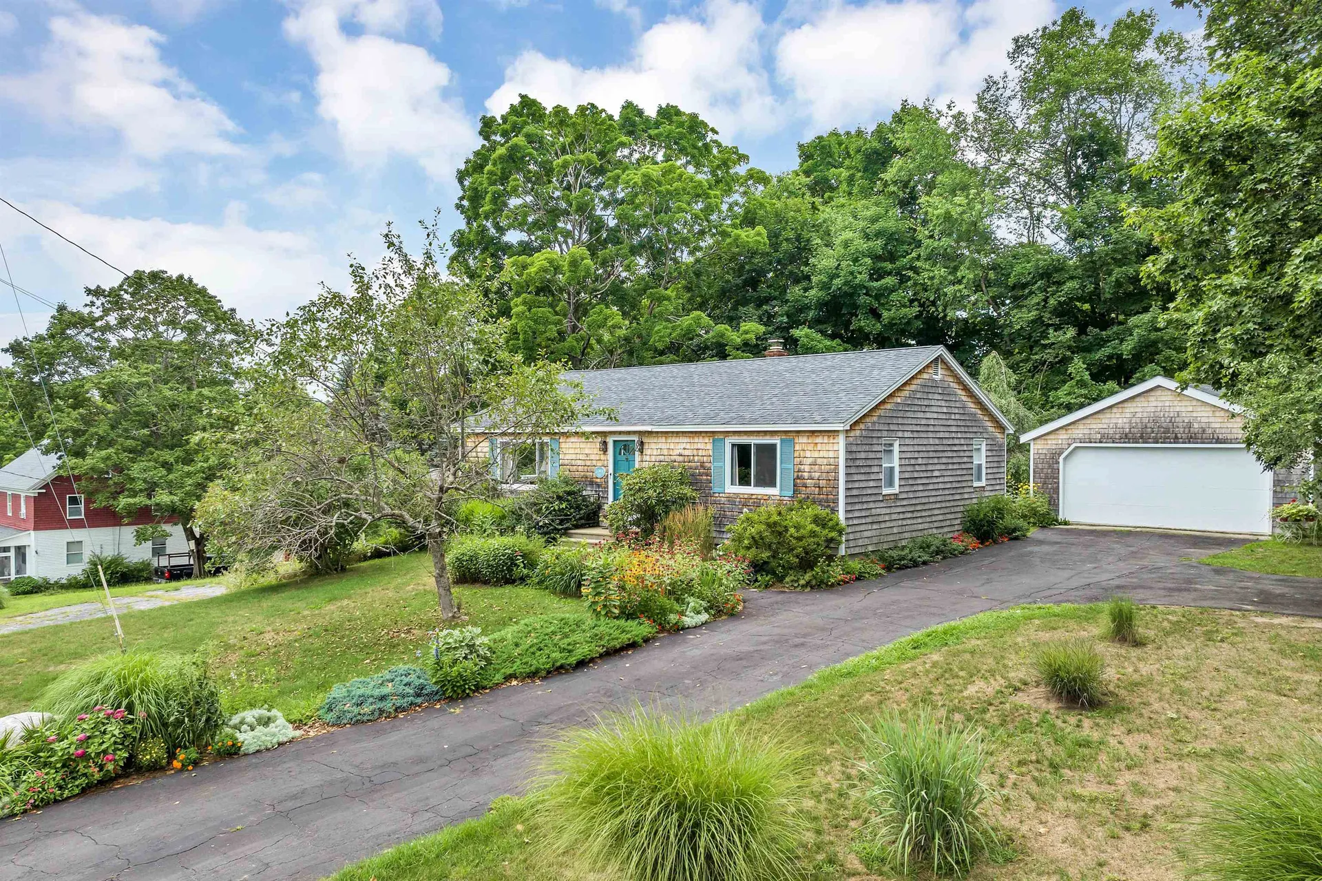 13 Lucas Street Wolfeboro NH 03894