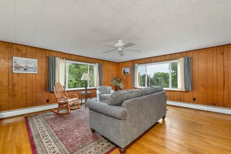 13 Lucas Street Wolfeboro NH 03894