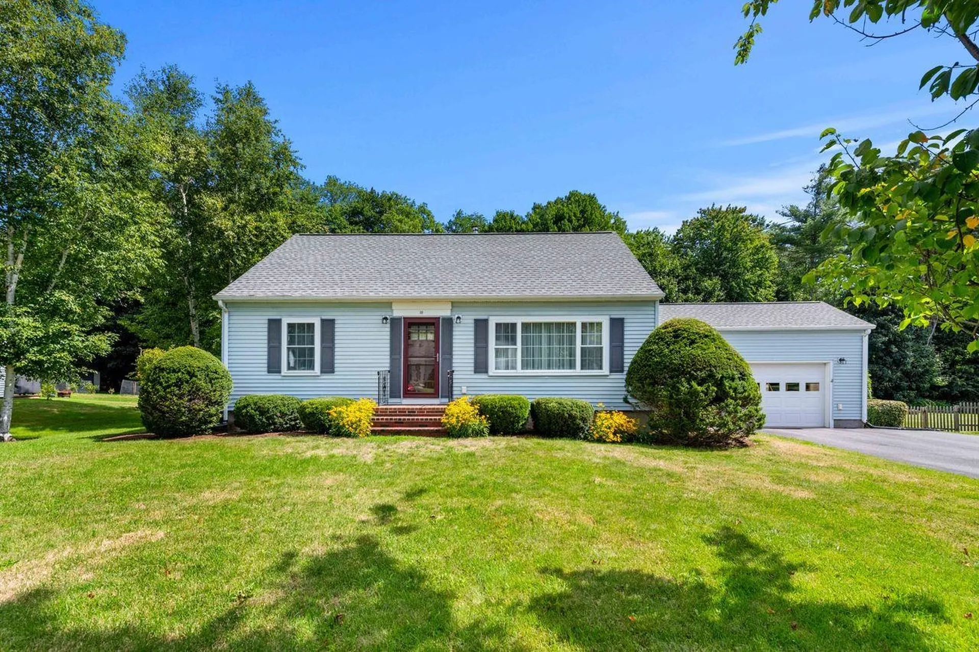 10 Crescent Avenue Dover NH 03820