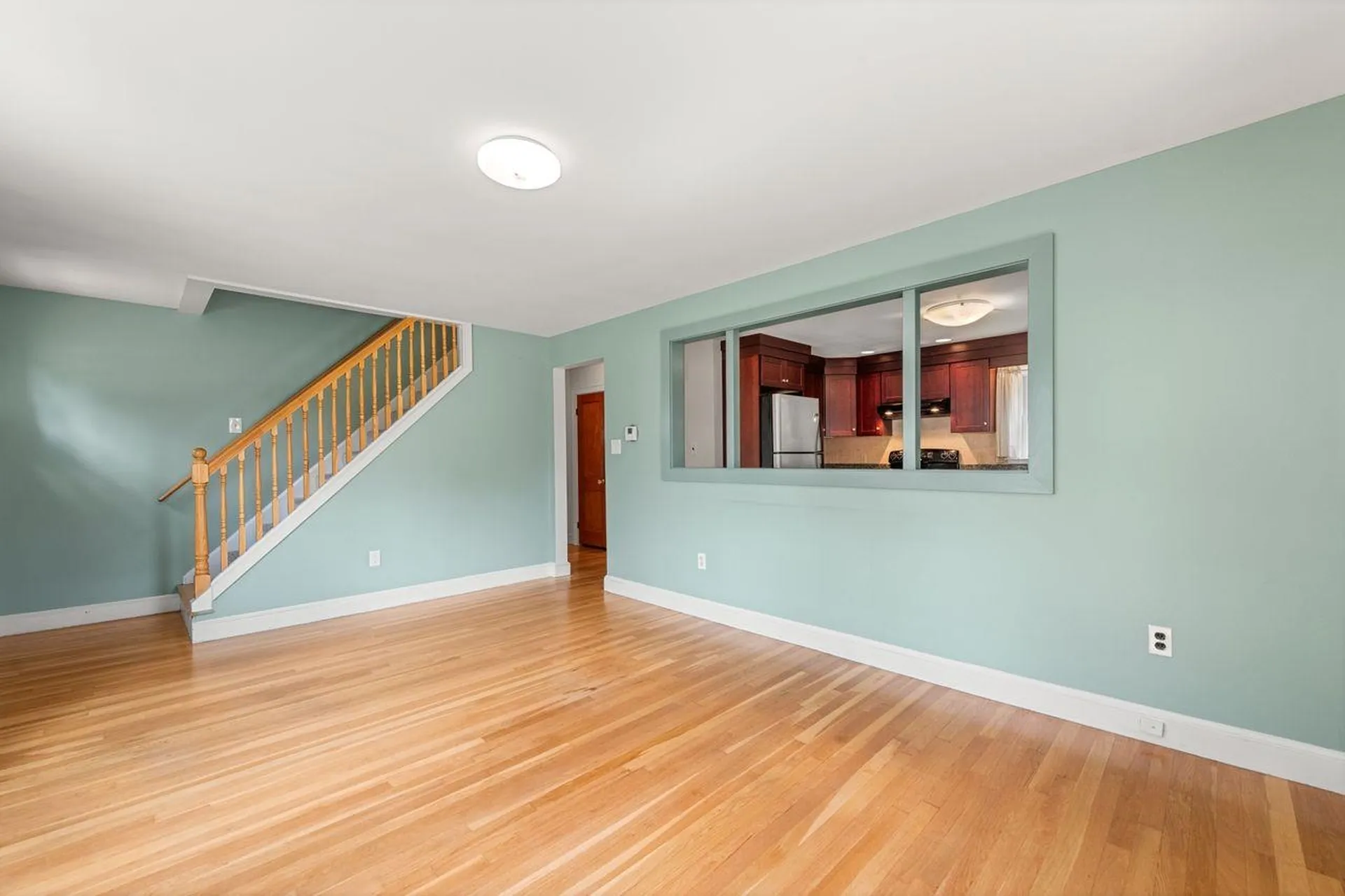 10 Crescent Avenue Dover NH 03820