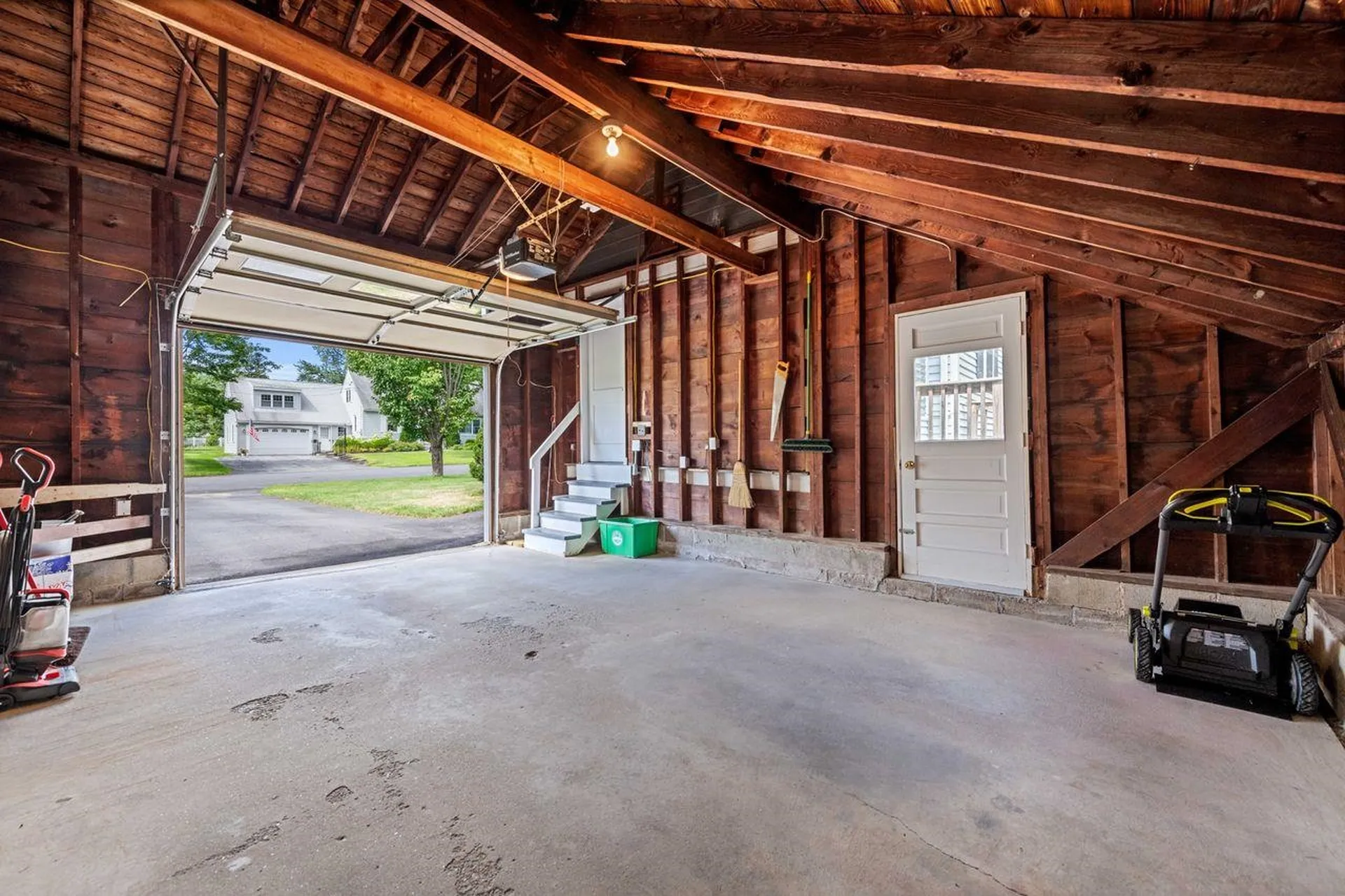 10 Crescent Avenue Dover NH 03820