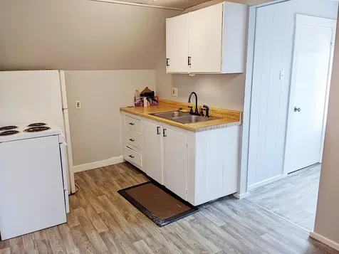 412 Harvard Street Manchester NH 03103-6080