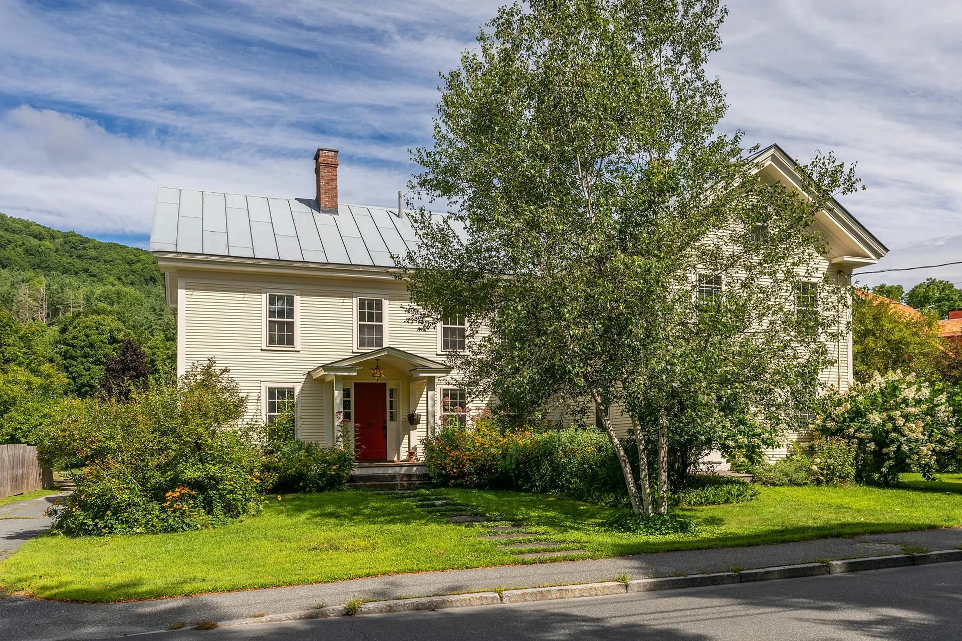 33 River Street Woodstock VT 05091