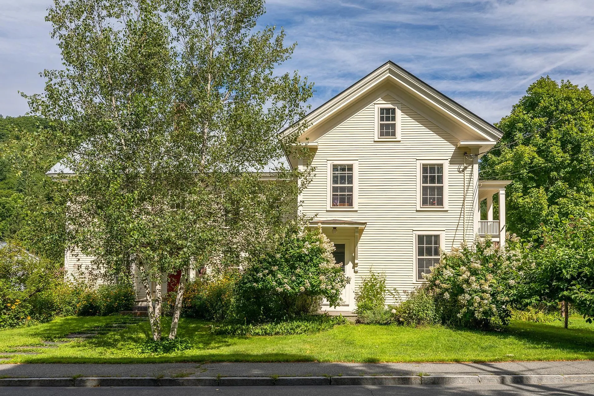 33 River Street Woodstock VT 05091