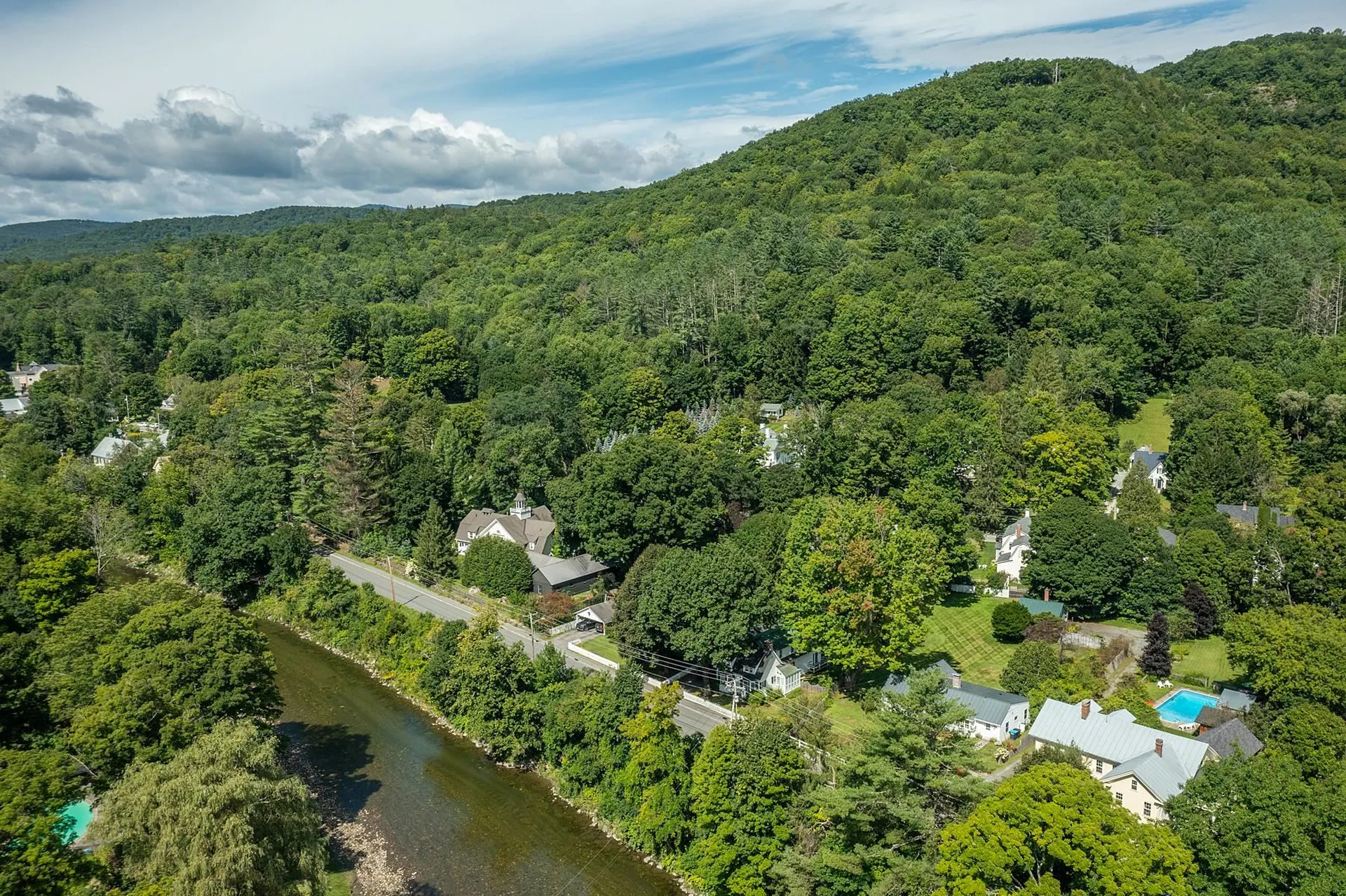 33 River Street Woodstock VT 05091